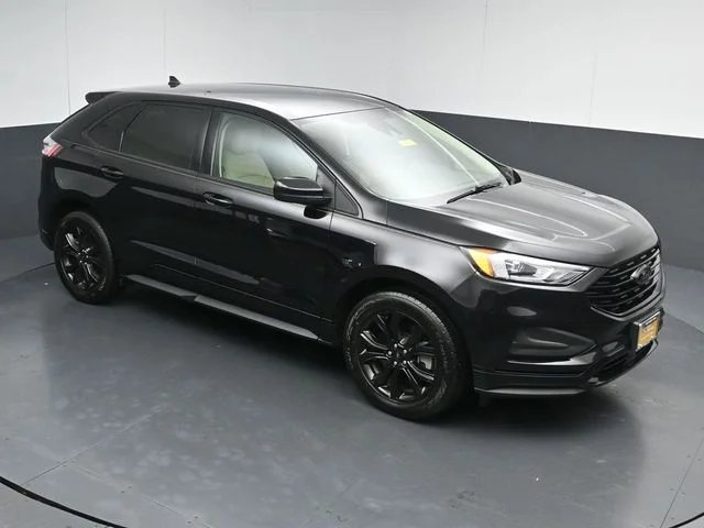 2024 Ford Edge SE - Photo 44