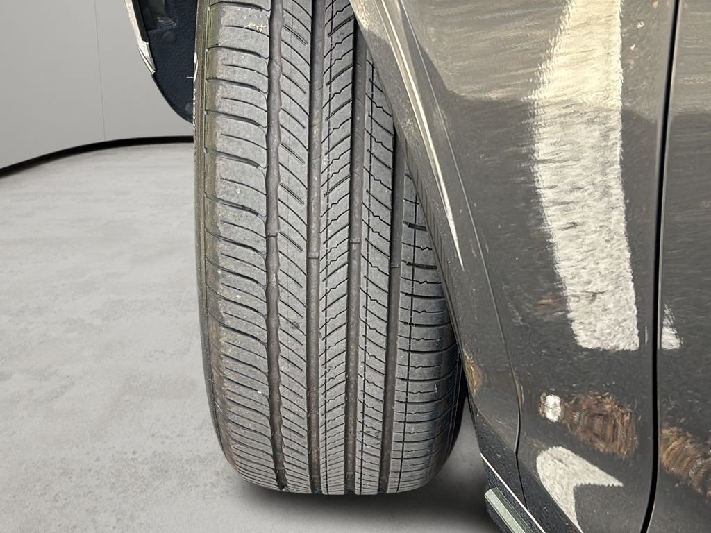 2026 GENESIS GV70 Standard - Photo 45