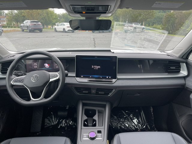 New 2026 Pure White Volkswagen 2.0T SE image 7