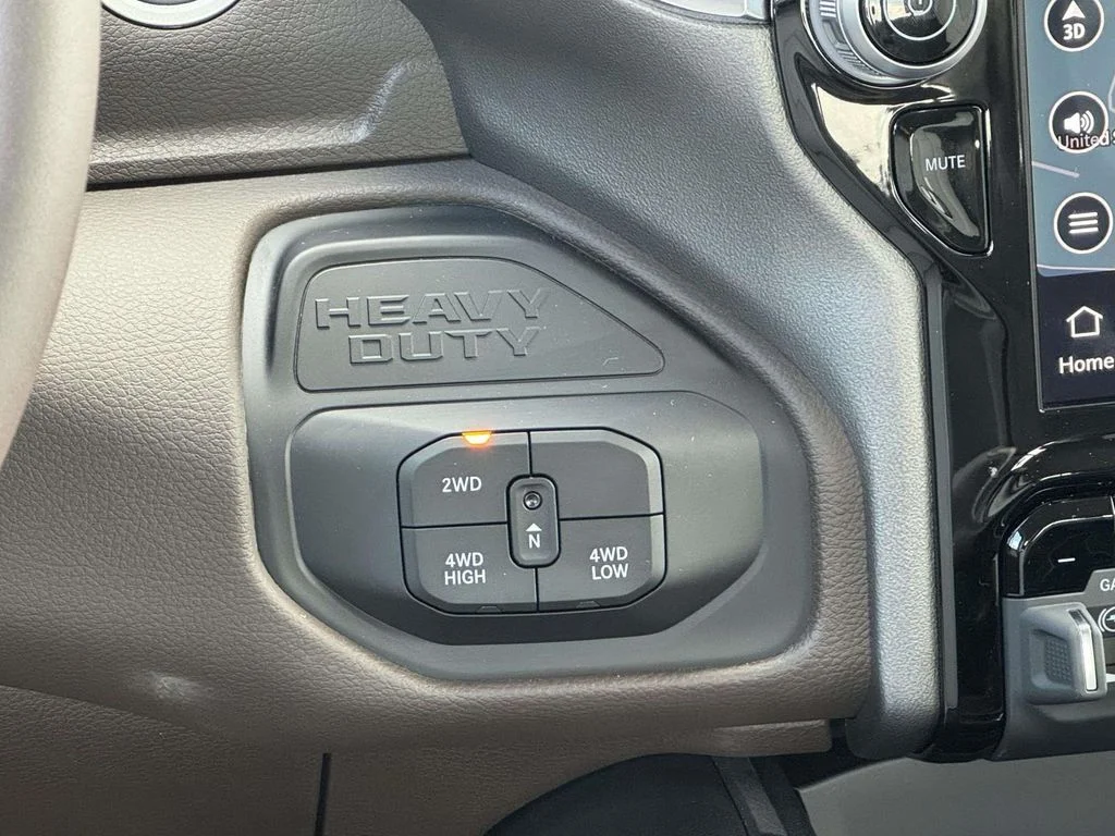 2026 RAM 2500 Laramie - Photo 21