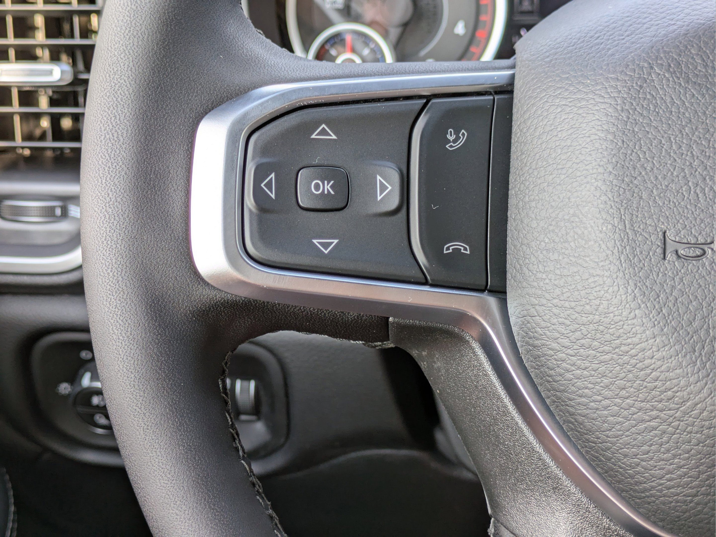 2026 RAM 2500 Big Horn - Photo 38