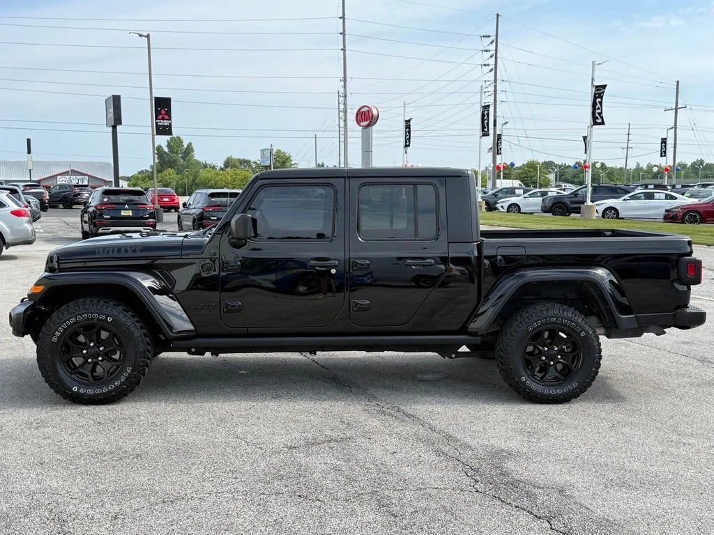Used 2021 Black Jeep Willys image 4
