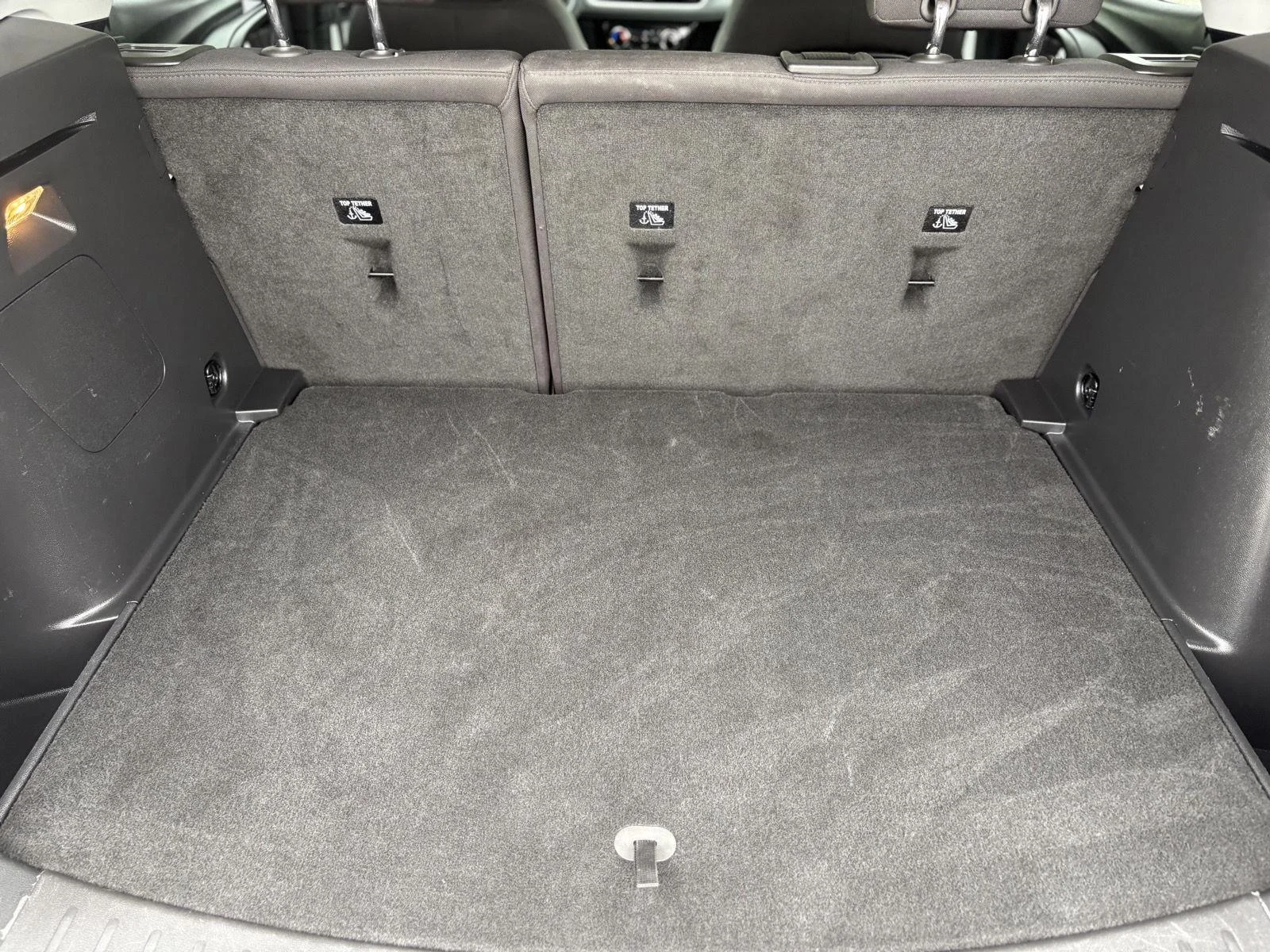 Used 2025 Summit White Chevrolet LT image 28