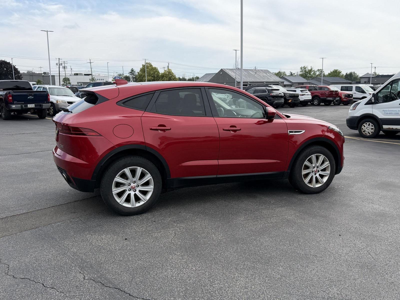 Used 2018 Firenze Red Metallic Jaguar S image 4