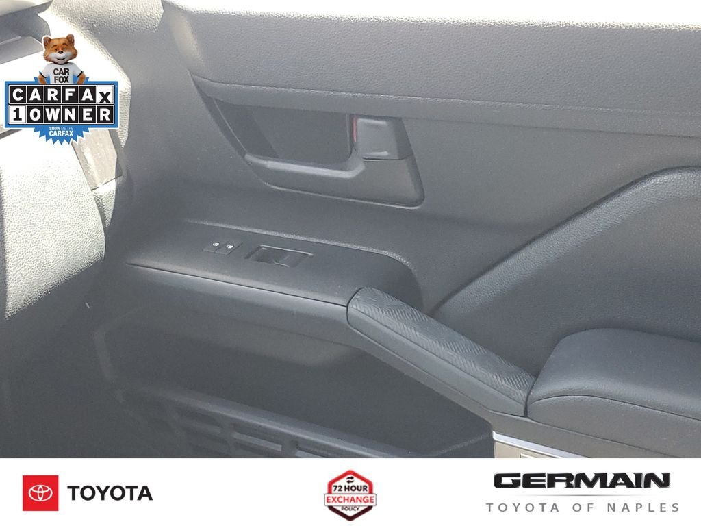 Certified Used 2025  Toyota TRD Off Road image 27
