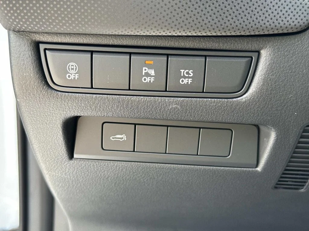 New 2026 Wind Chill Pearl Mazda 2.5 S Preferred AWD image 47