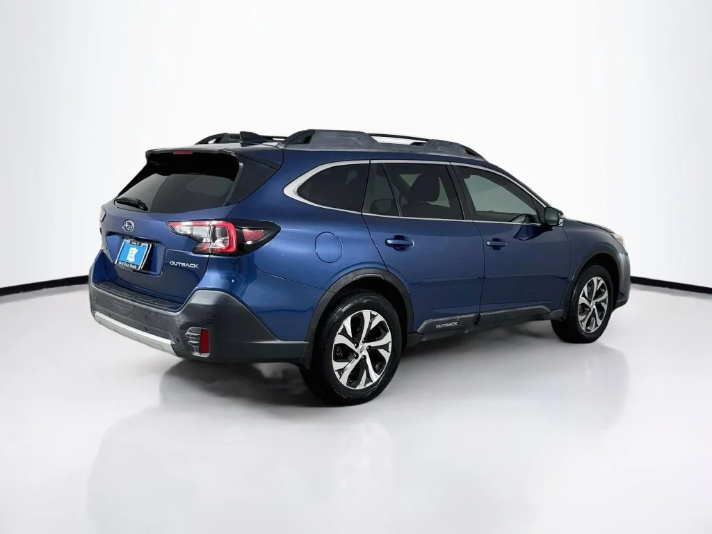 Used 2020 Abyss Blue Pearl Subaru Limited image 7