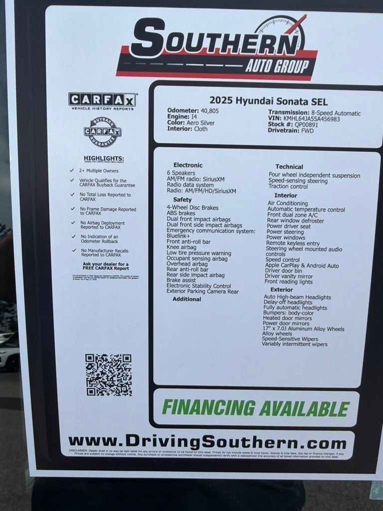Used 2025 Silver Hyundai SEL image 13