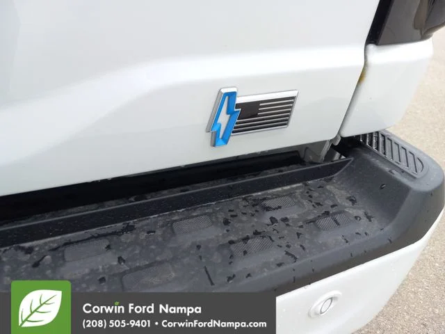 New 2025 Oxford White Ford Flash™ image 29