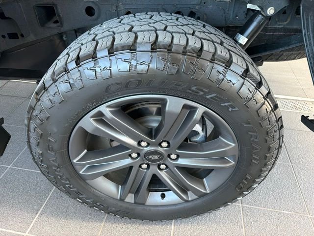 Certified Used 2023 Gray Metallic Ford XLT image 7