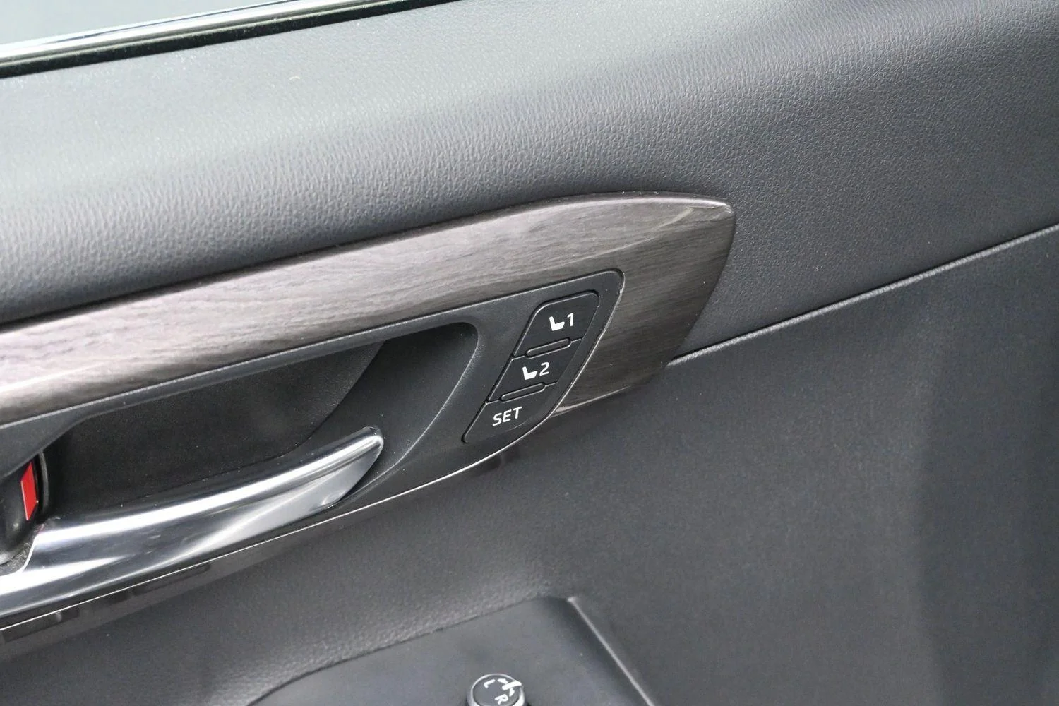 Used 2021 Magnetic Gray Metallic Toyota Limited image 10