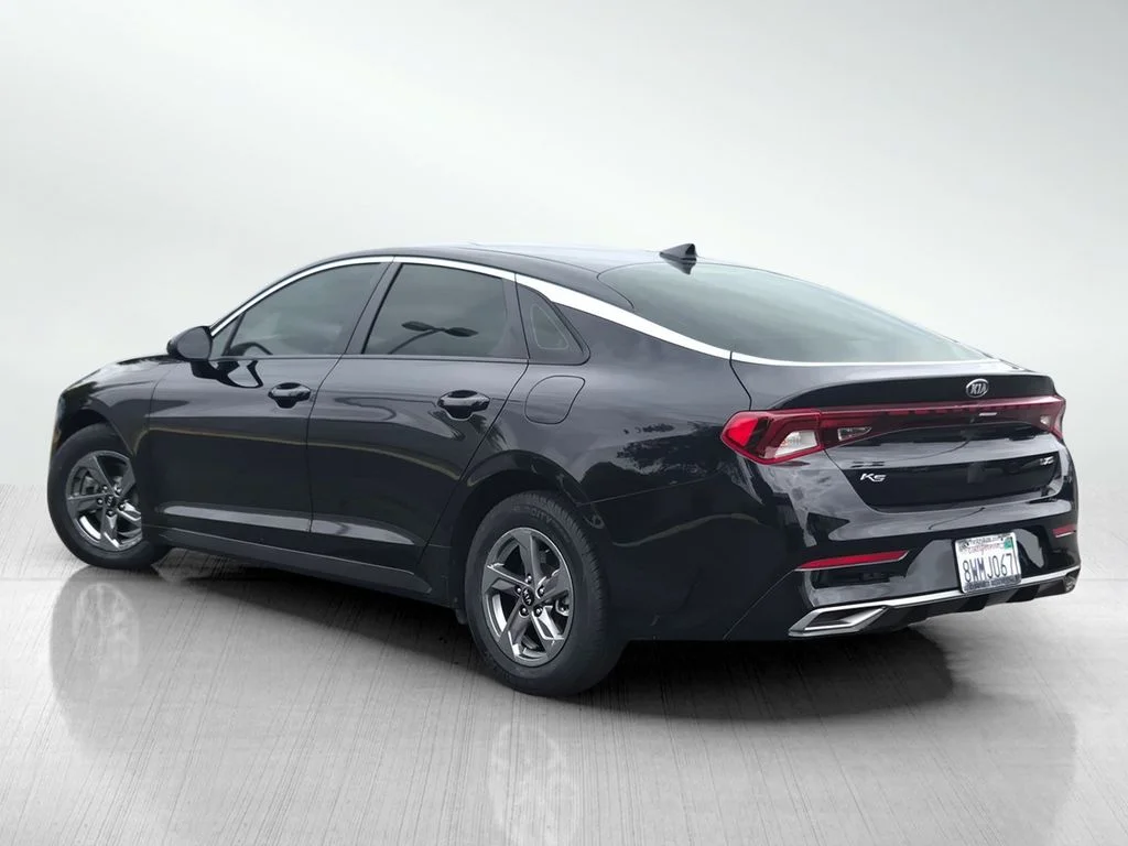 2021 Kia K5 LXS - Photo 6