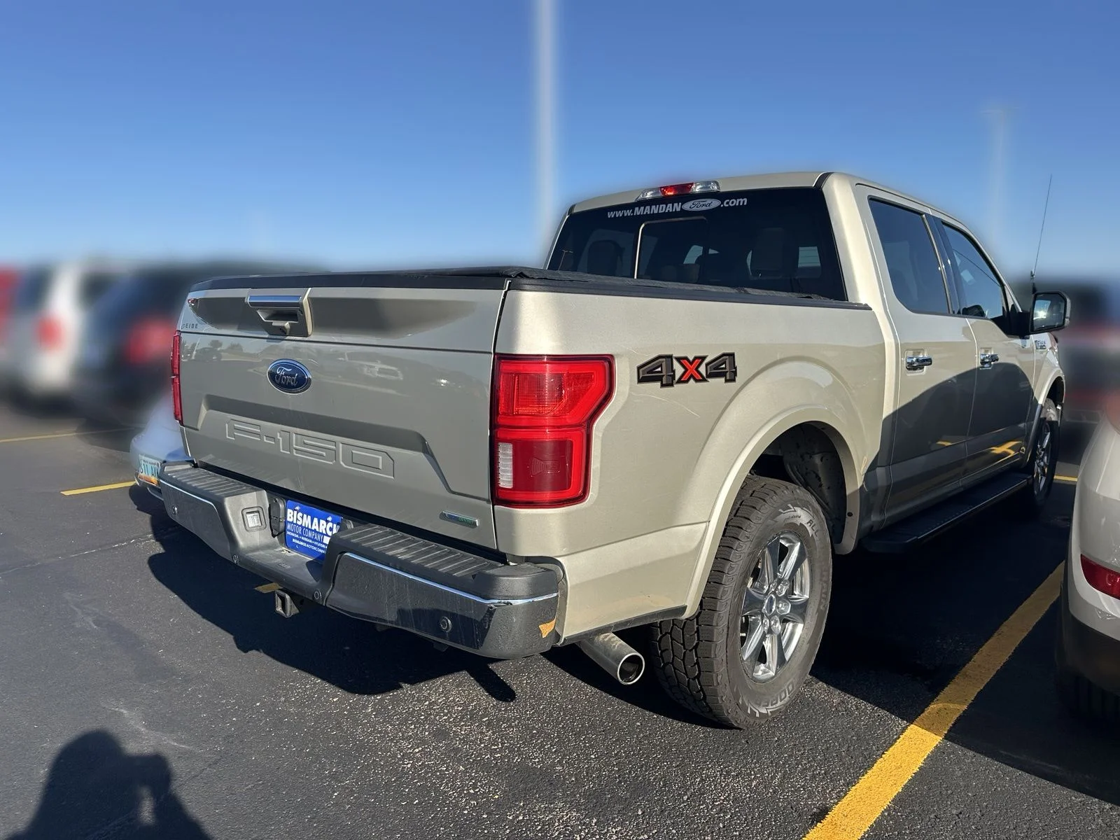 Used 2018 Gold Ford Lariat image 3