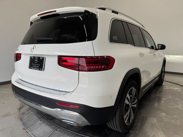 Certified Used 2024 Polar White Mercedes-Benz GLB 250 image 30