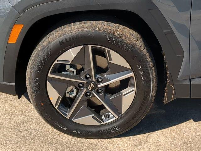 New 2025 Gray Hyundai SEL Convenience FWD image 11