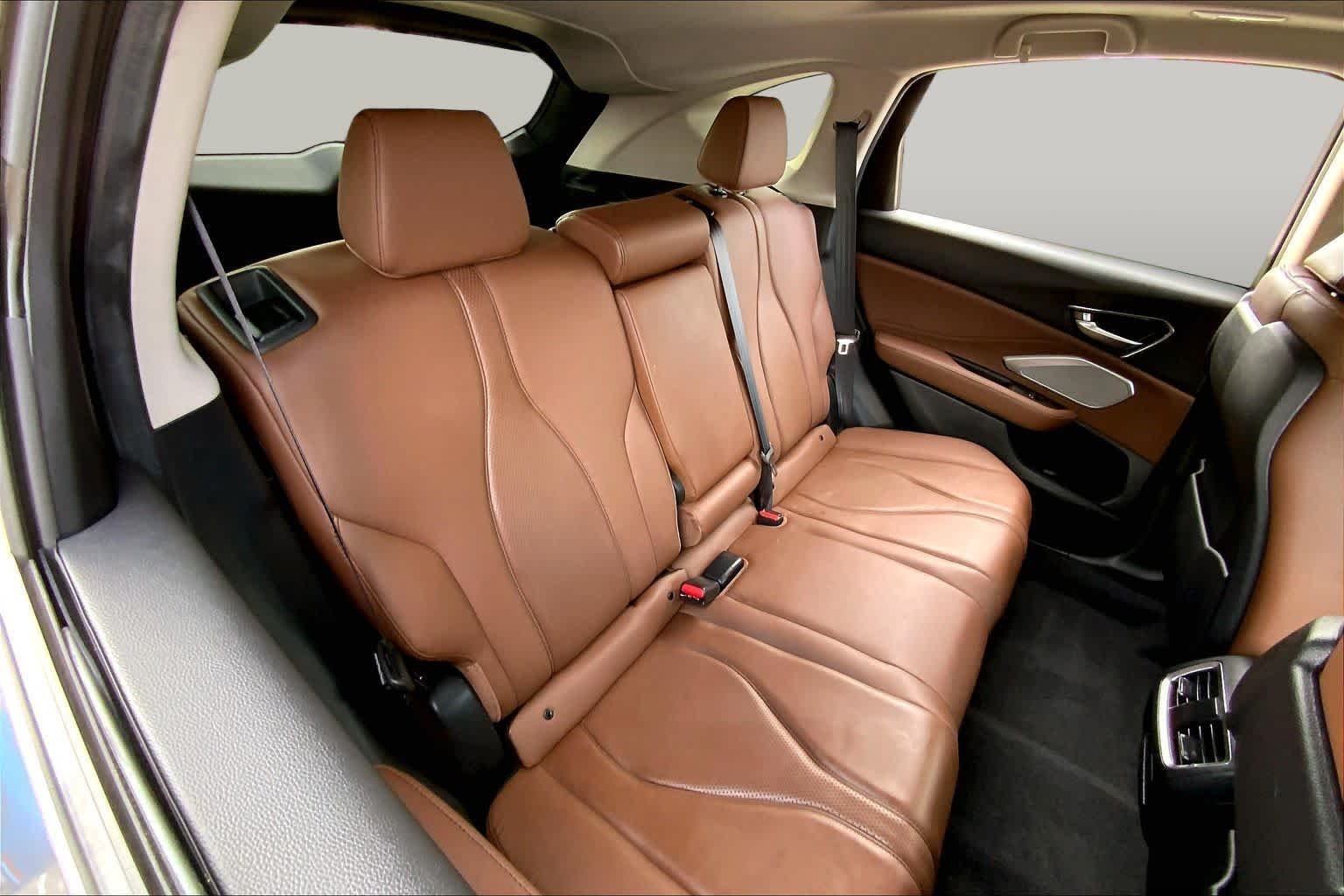 Used 2024 Liquid Carbon Metallic Acura w/Technology Package image 20