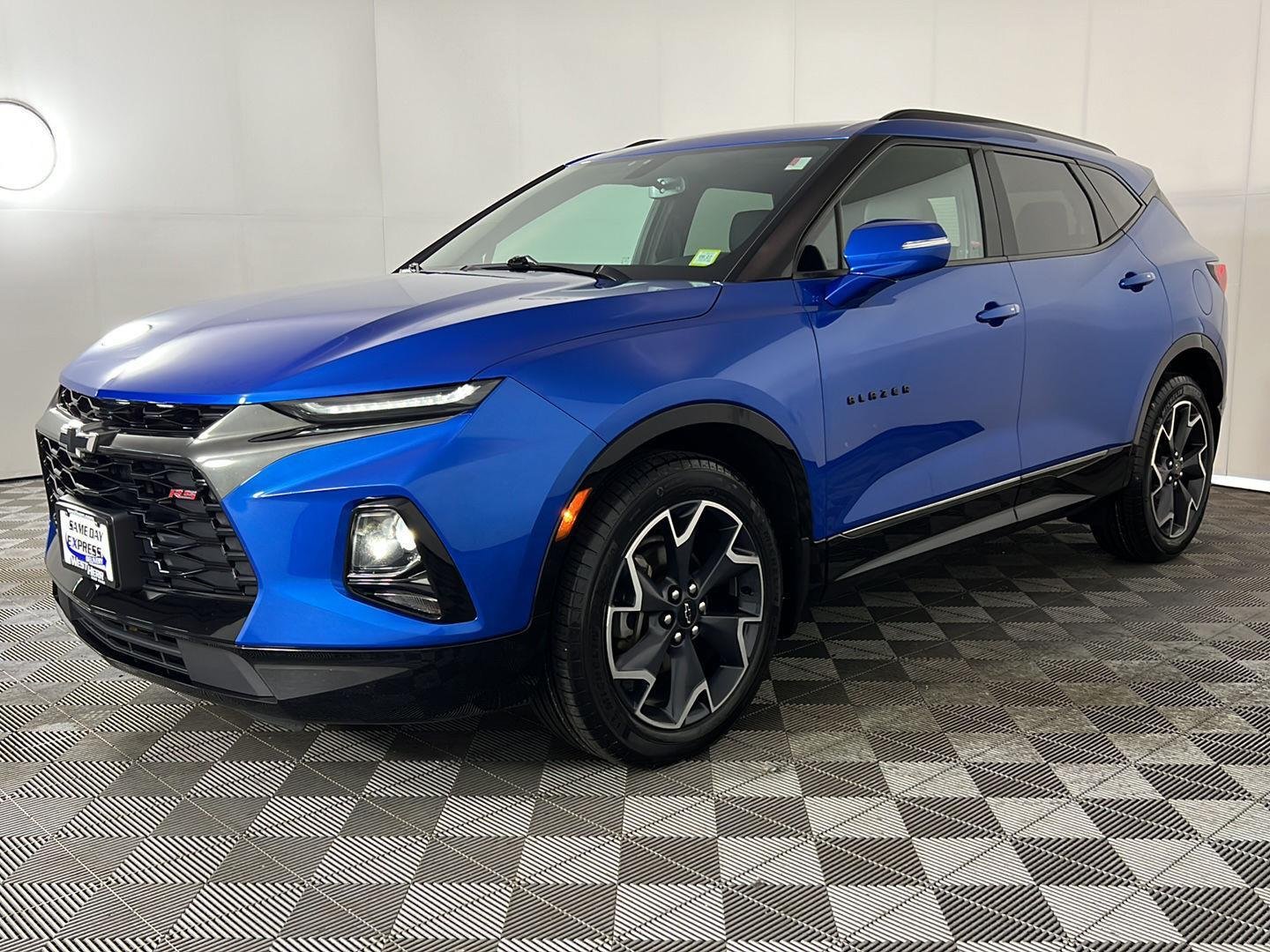 Used 2020 Bright Blue Metallic Chevrolet RS image 9