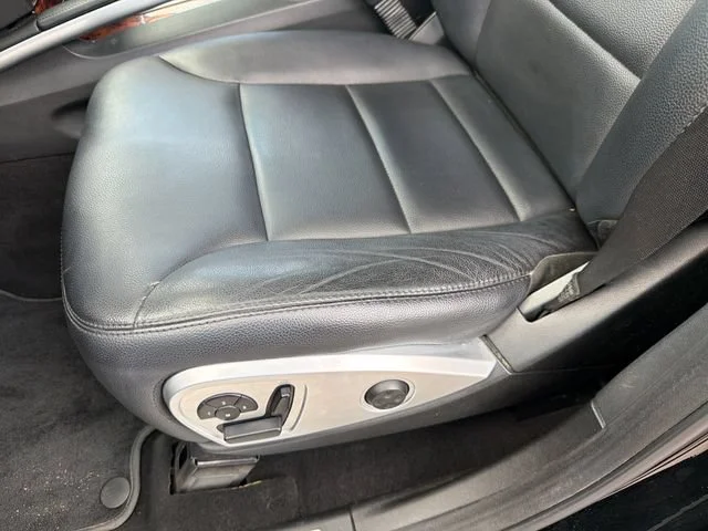 Used 2011  Mercedes-Benz ML 350 image 40