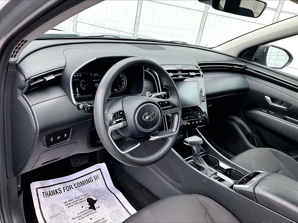 Used 2024 Shimmering Silver Hyundai SEL image 8