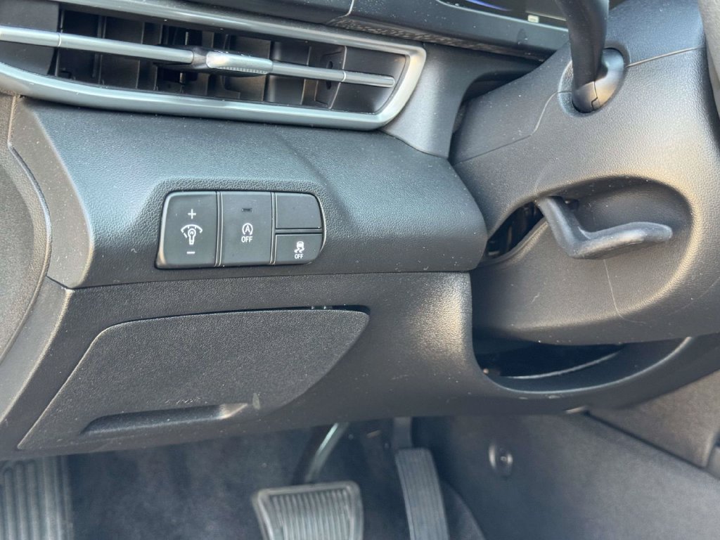 Used 2025 Gray Hyundai SE image 10