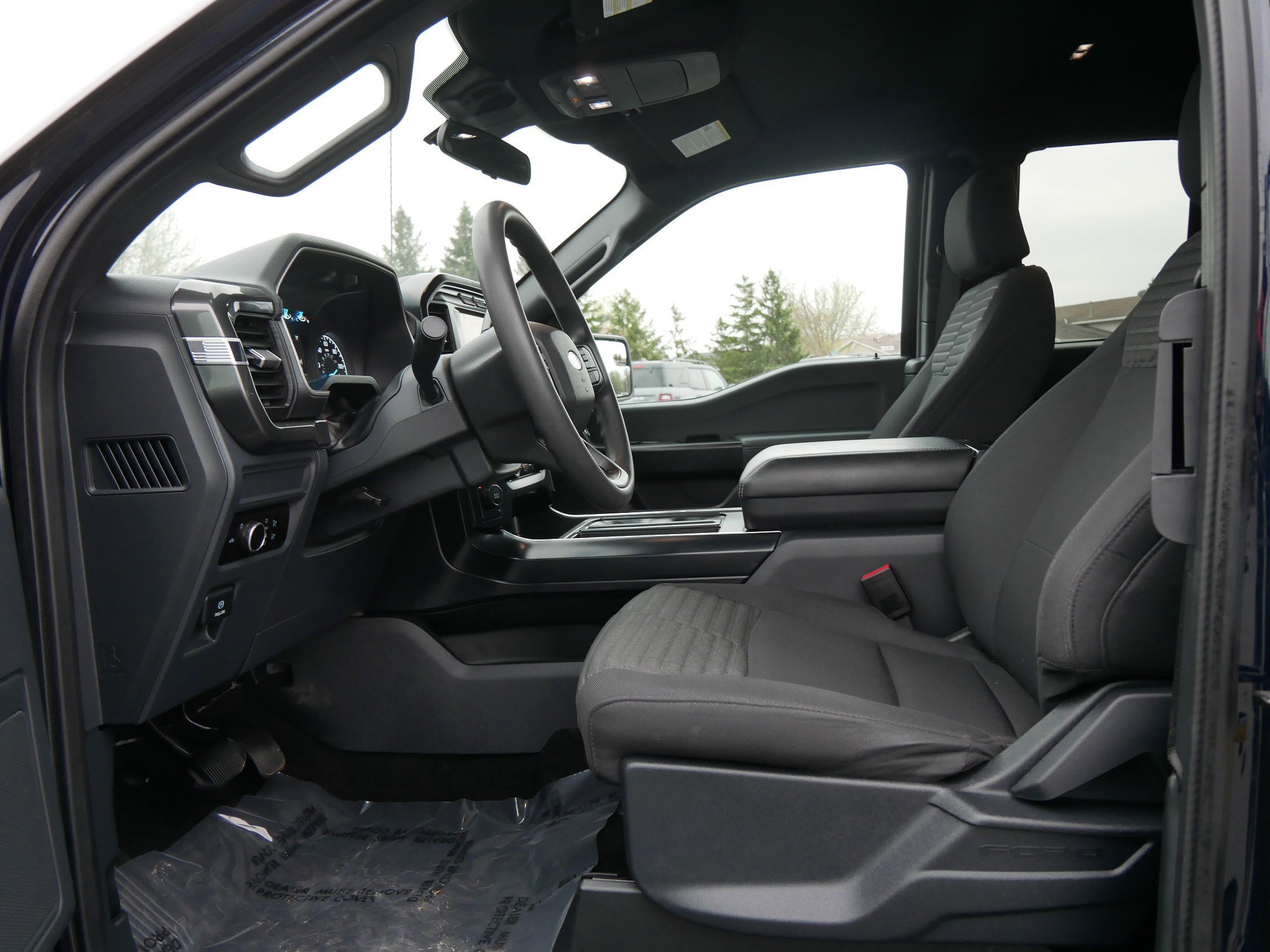 Used 2023 Antimatter Blue Metallic Ford XL image 10