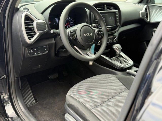 Used 2022 Black Kia LX image 11