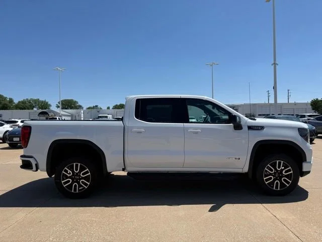 2026 GMC Sierra 1500 AT4 - Photo 2