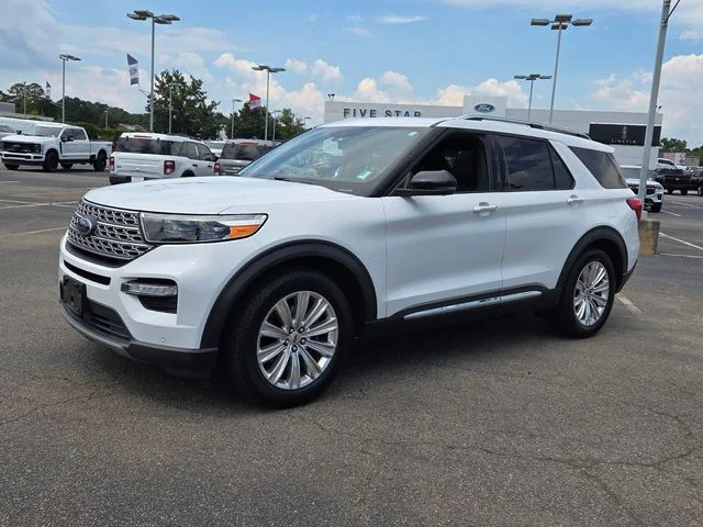 Used 2020 White Ford Limited image 3