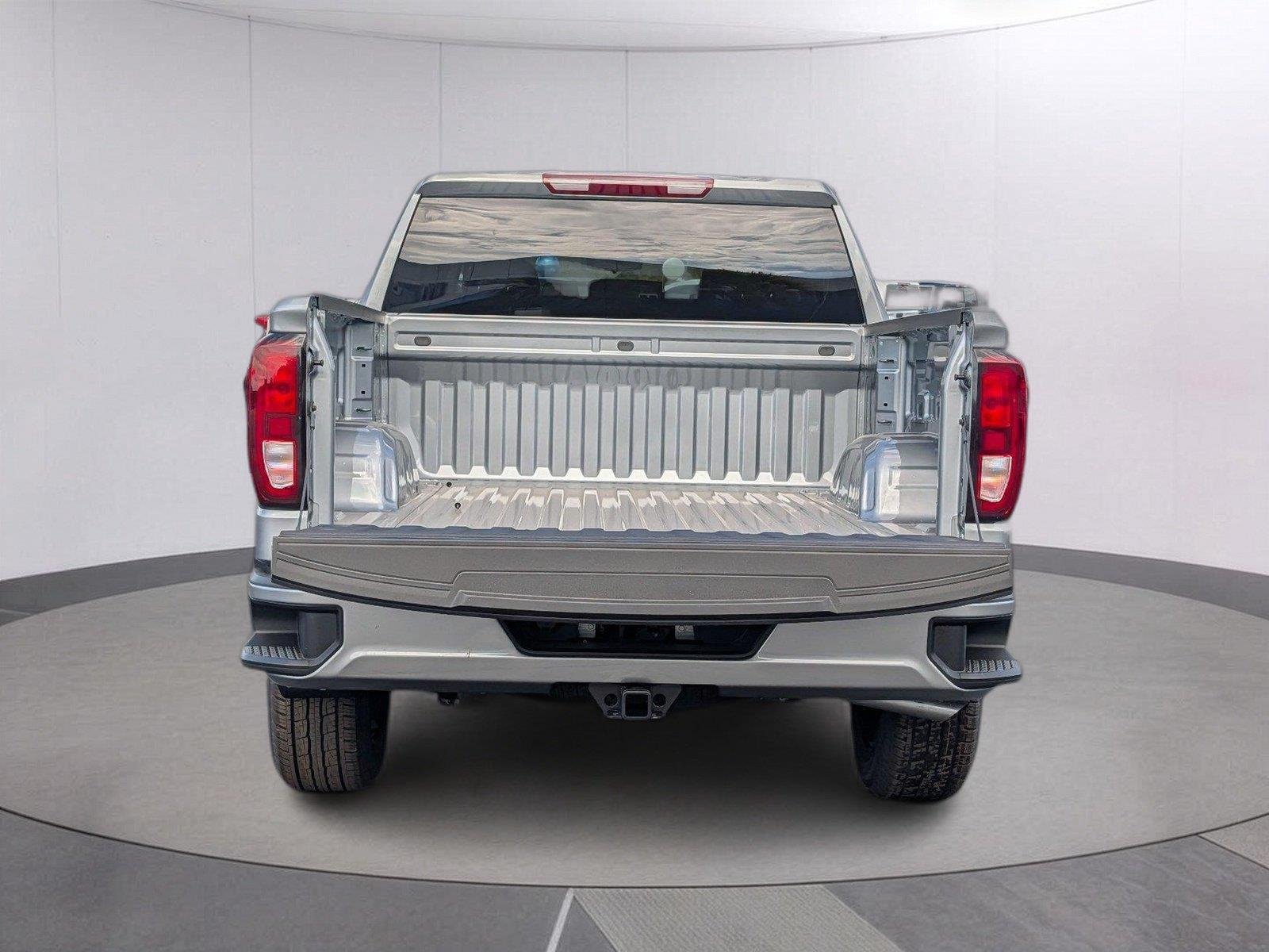 New 2026 Sterling Metallic GMC Elevation image 5