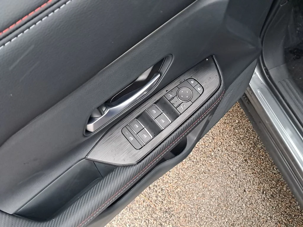2026 Nissan KICKS SR AWD - Photo 23