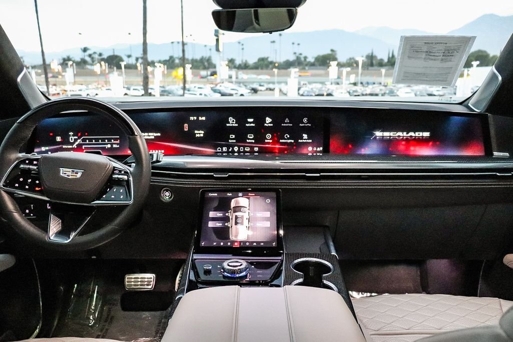 Used 2025 Crystal White Cadillac V-Series image 14