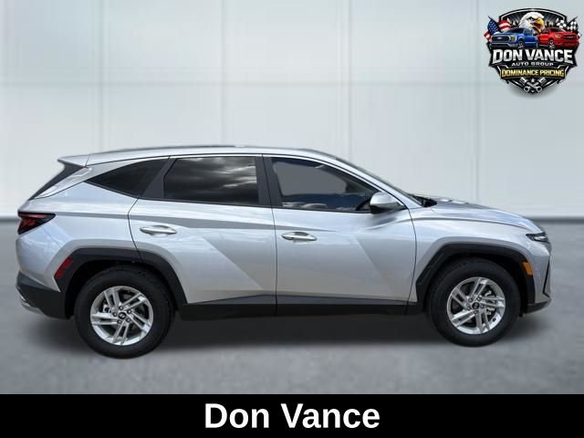 2025 Hyundai Tucson SE - Photo 6