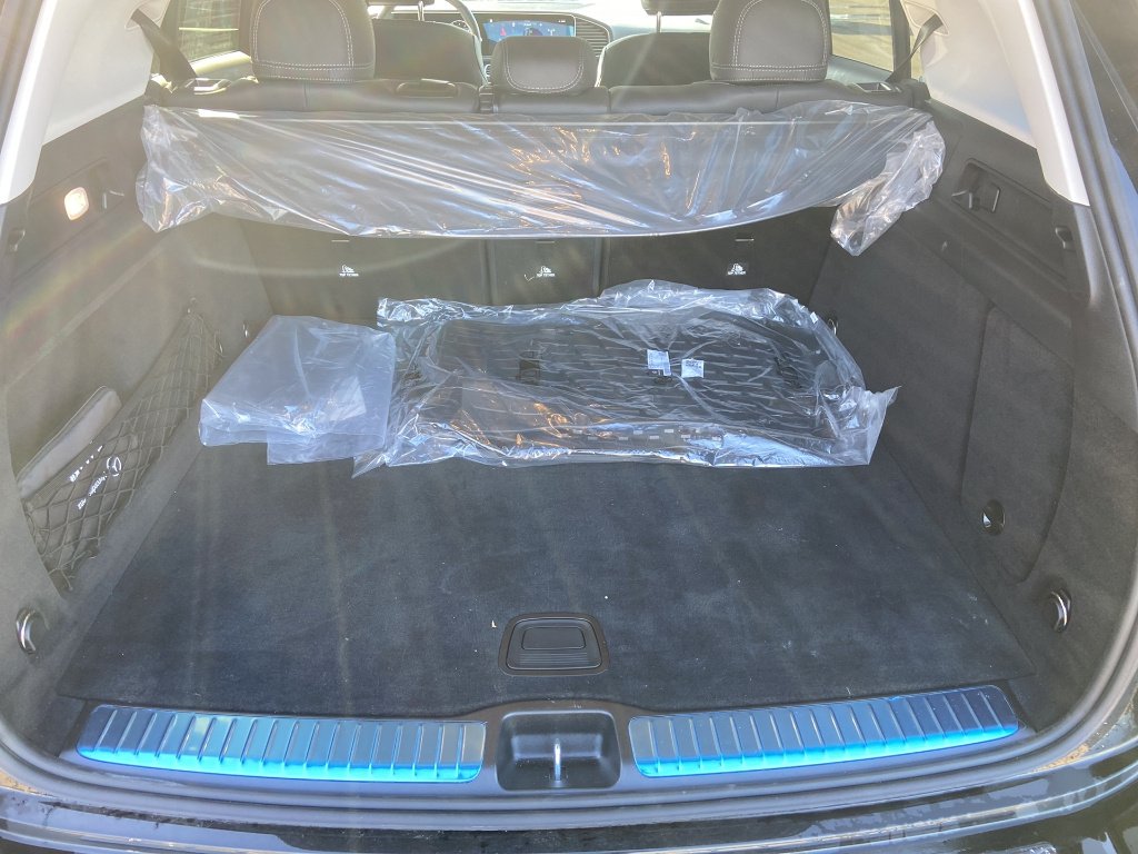 Certified Used 2026 Black Mercedes-Benz GLE 350 4MATIC® image 16