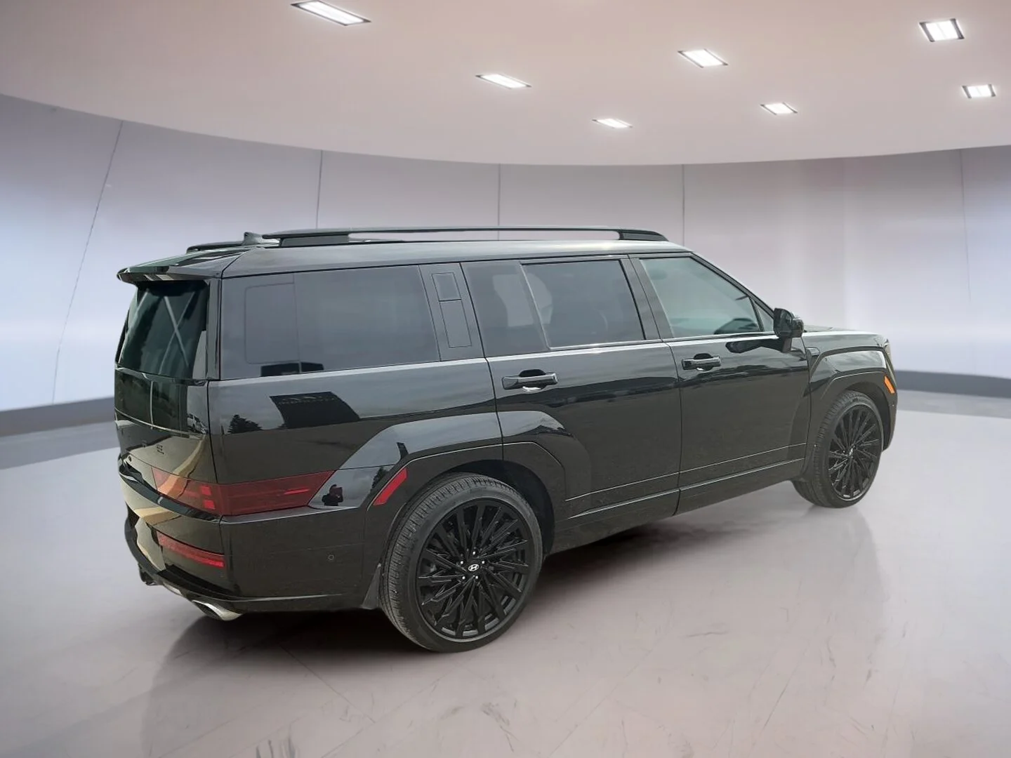 Used 2024 Black Hyundai Ultimate Calligraphy image 6