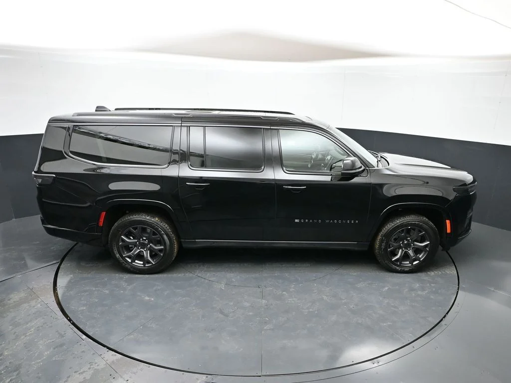 New 2026 High Gloss Black Exterior Paint Jeep Limited Altitude image 42