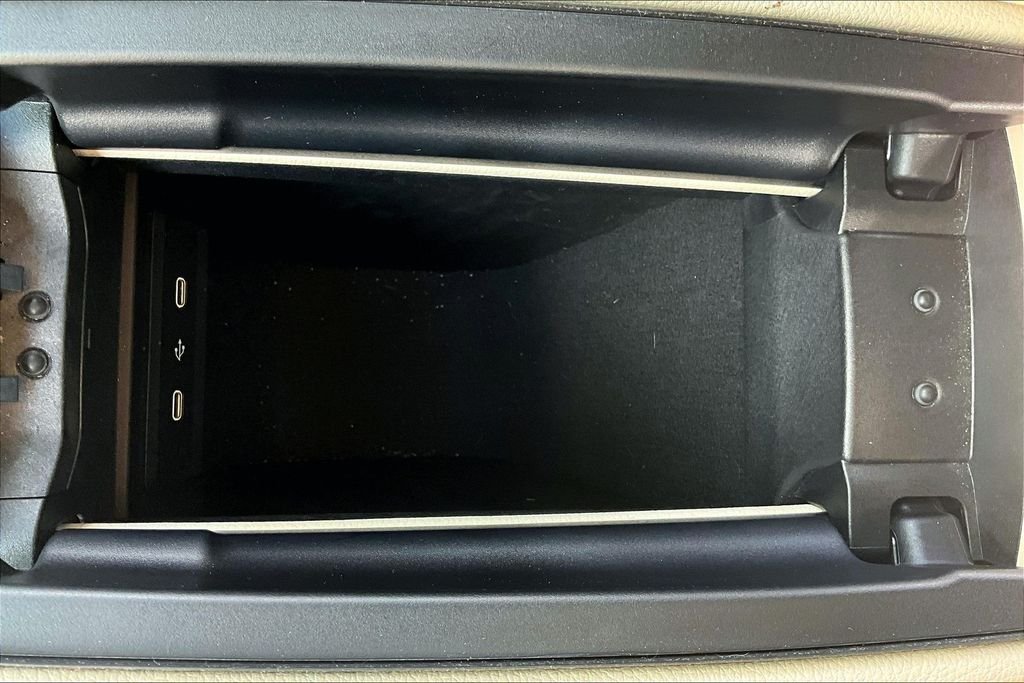 Certified Used 2025 White Mercedes-Benz GLA 250 image 26