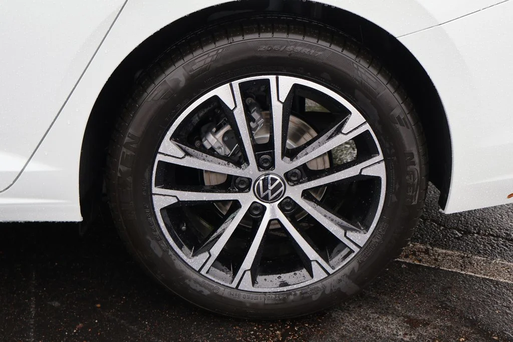 2026 Volkswagen Jetta Sport - Photo 41