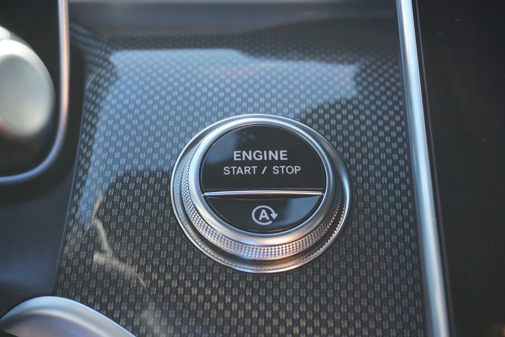 Used 2026 Cirrus Silver Metallic Mercedes-Benz GLC 300 image 32