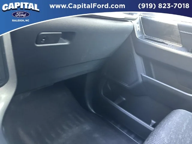 Used 2023 White Ford XLT image 27