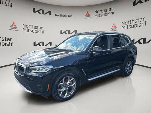Used 2024 Black BMW xDrive30i image 2