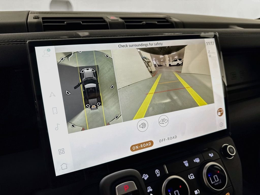 New 2026 Fuji White Land Rover X-Dynamic SE image 14