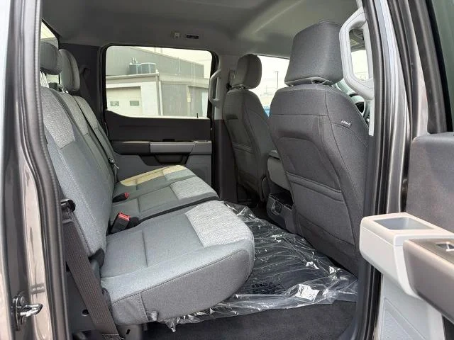 New 2026 Carbonized Gray Metallic Ford F-250® XLT image 21