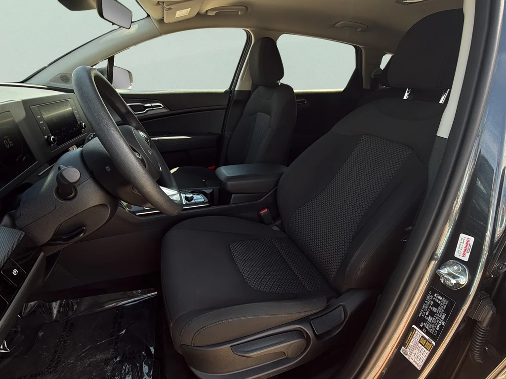 Used 2025 Gravity Gray Kia LX image 25