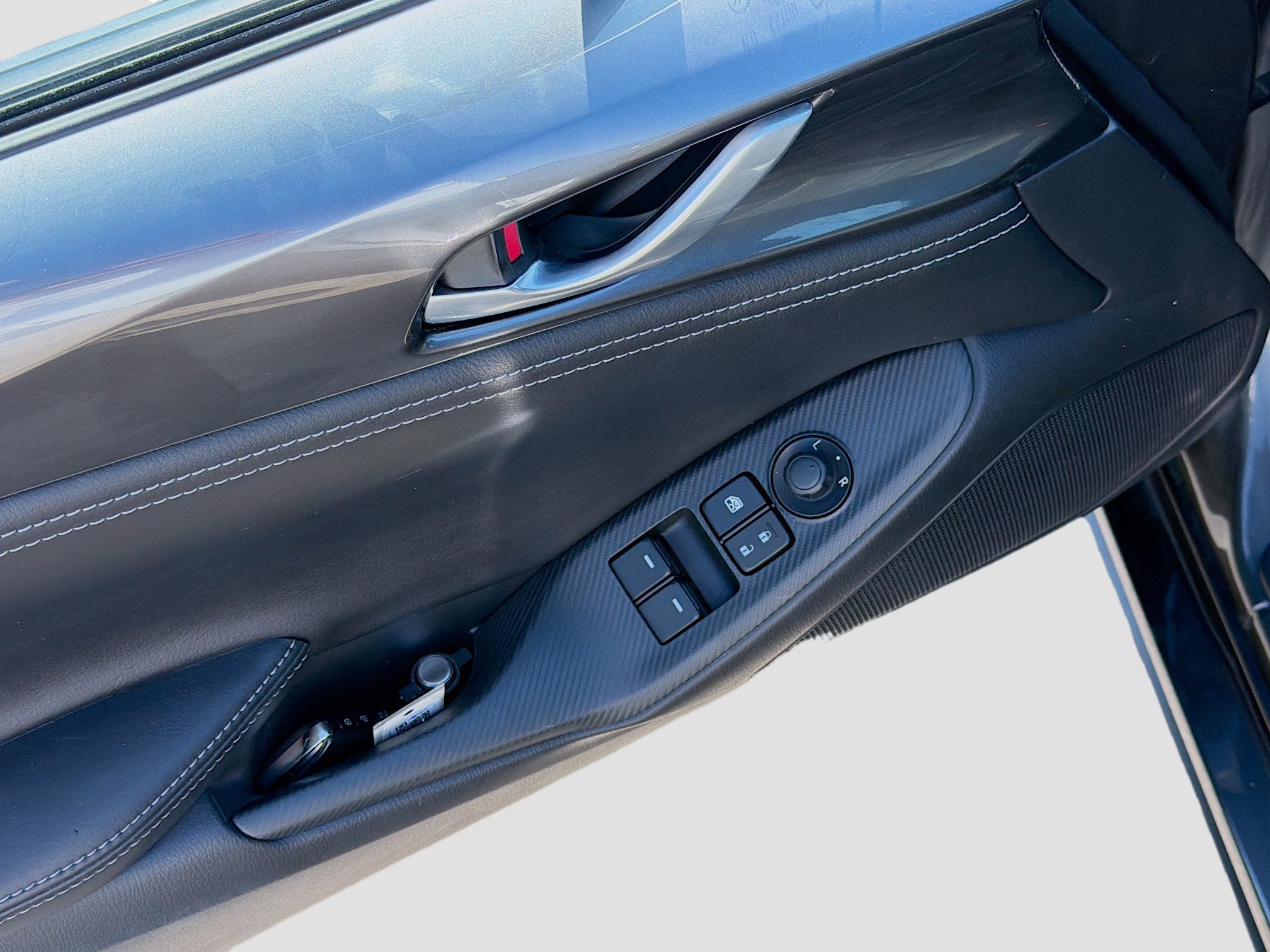 Used 2025 Machine Gray Metallic Mazda Grand Touring image 20