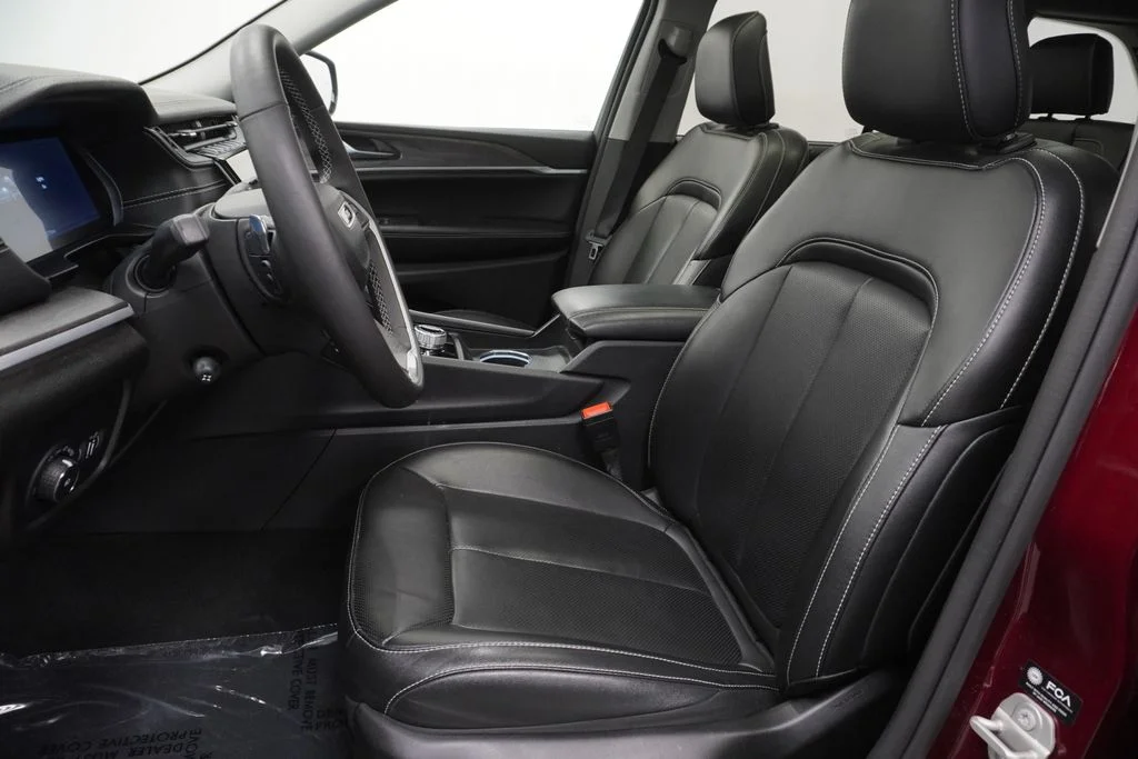 Used 2024 Red Jeep Limited image 16