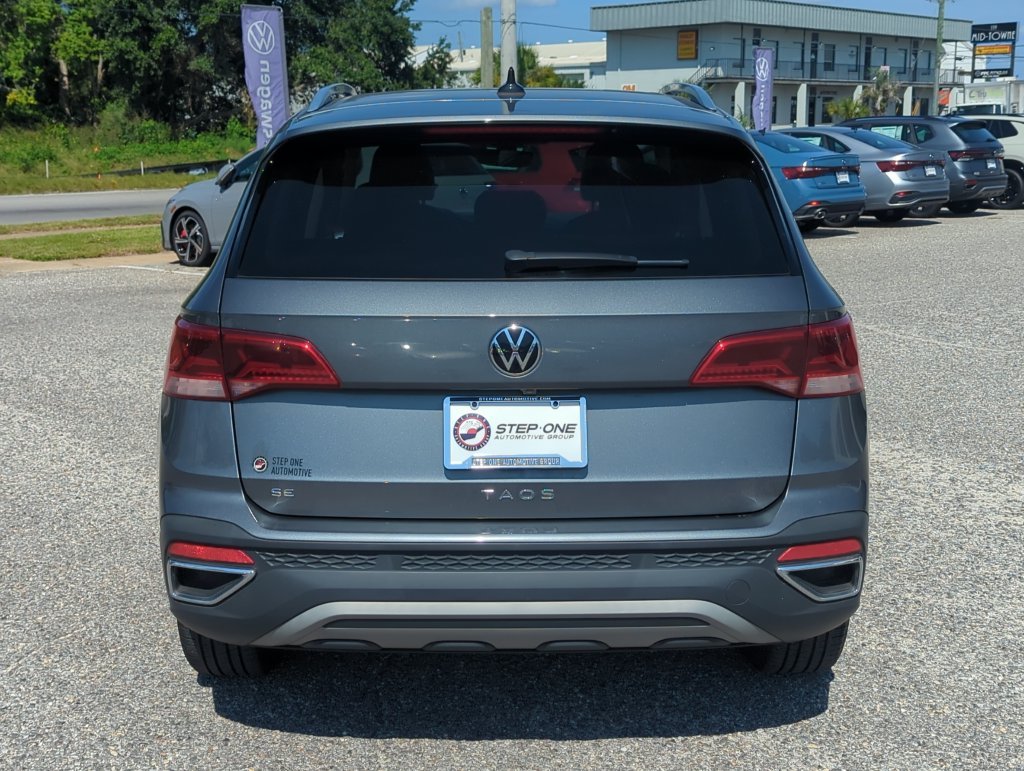 Used 2023 Gray Volkswagen 1.5T SE image 6