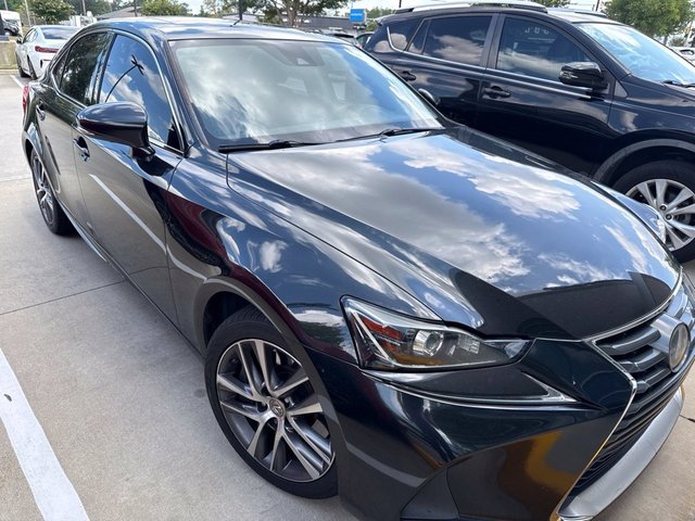 2019 Lexus IS 300