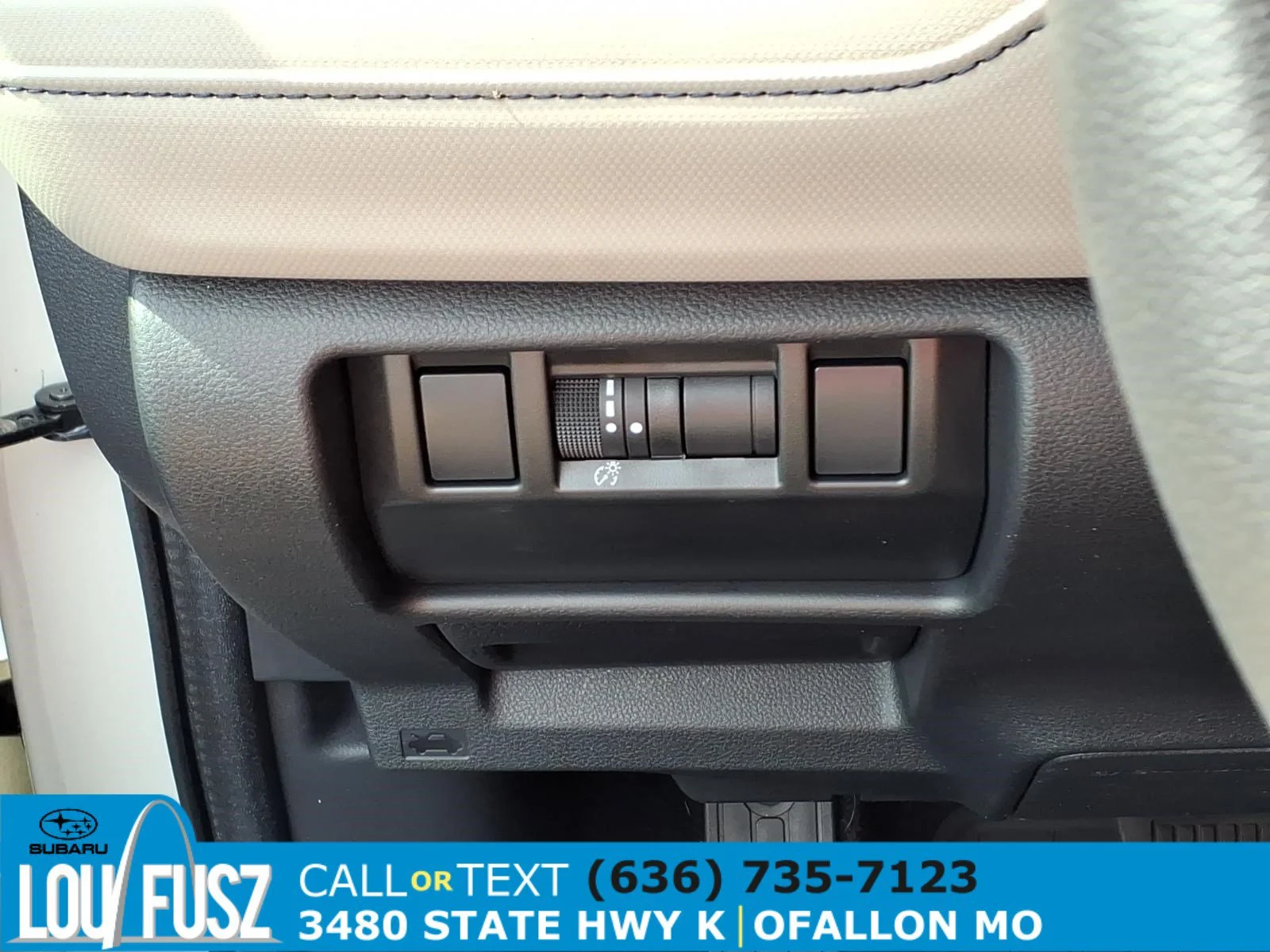 Used 2026 Crystal White Pearl Subaru Premium image 21