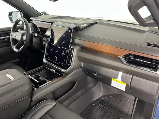 2026 GMC Yukon XL Denali - Photo 48