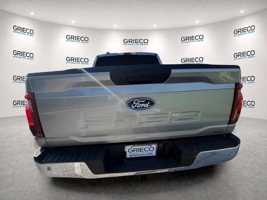Used 2025 Iconic Silver Metallic Ford XLT image 6
